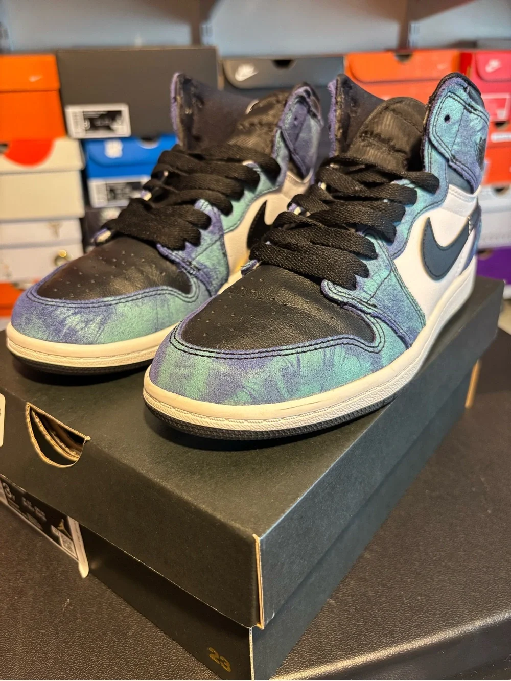 Jordan Air Jordan 1 Mid Tie-Dye Blue/Black/White